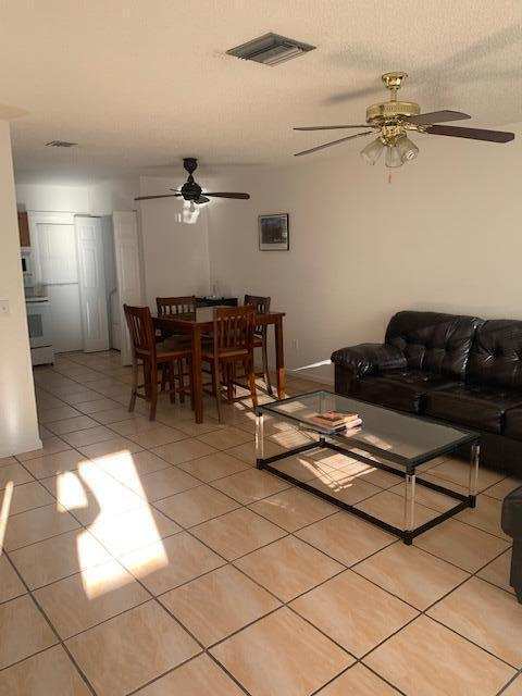 933 Francis Street, West Palm Beach FL 33405
