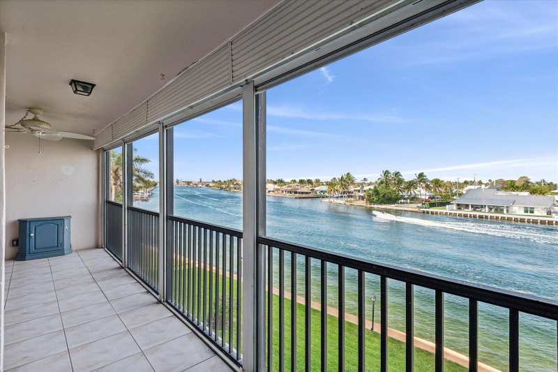 985 SE 19TH Avenue # 303, Deerfield Beach FL 33441