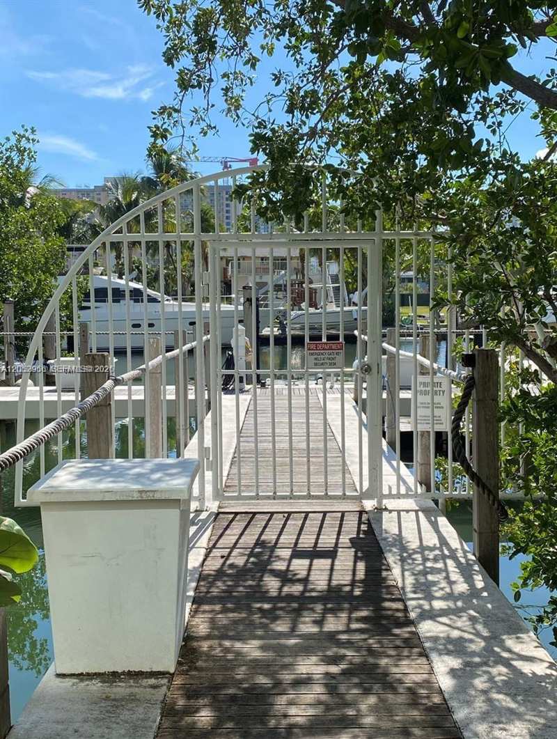 16400 Collins Ave # 0, Sunny Isles Beach FL 33160