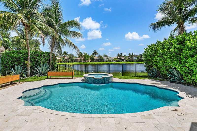 16872 Pavilion Way, Delray Beach FL 33446