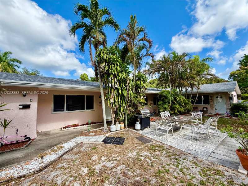 905 SE 13th St # 2, Fort Lauderdale FL 33316