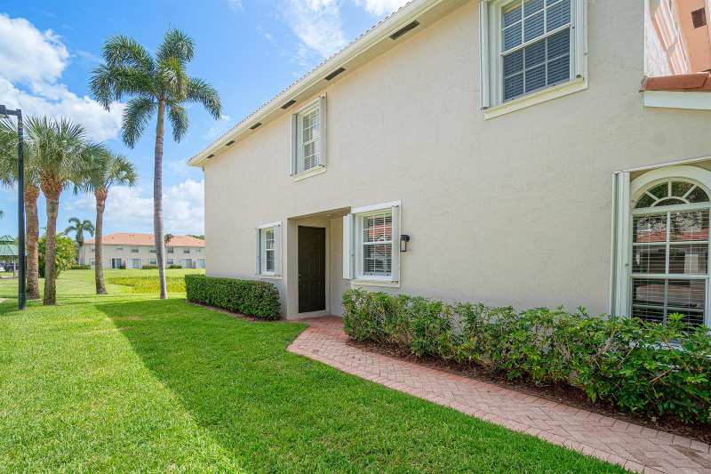 16122 Poppy Seed Circle Unit 1401, Delray Beach FL 33484