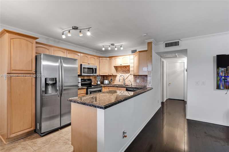 801 SW 133rd Ter # 406K, Pembroke Pines FL 33027