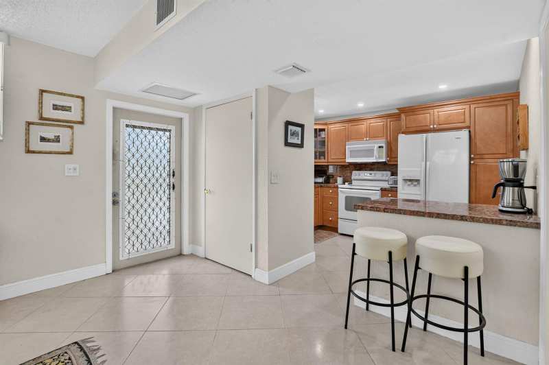 2460 DEER CREEK COUNTRY CLUB Boulevard # A, Deerfield Beach FL 33442