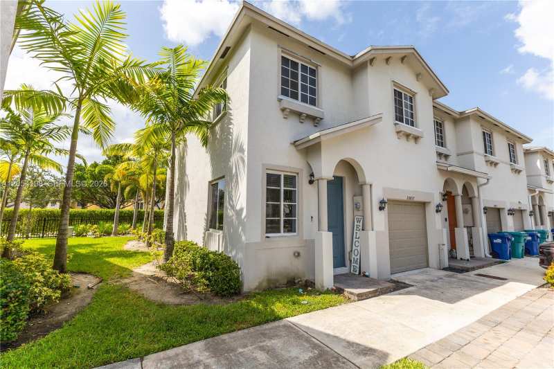 20817 NW 9th Path # 0, Miami Gardens FL 33169