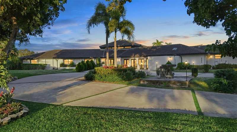 4131 NW 99TH Avenue, Coral Springs FL 33065