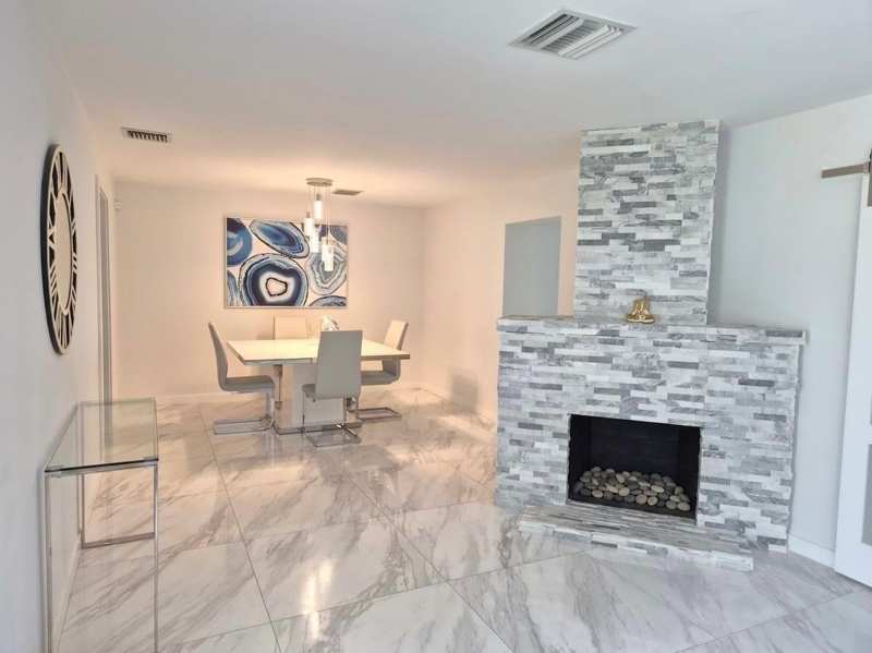 1029 OMAR Road, West Palm Beach FL 33405