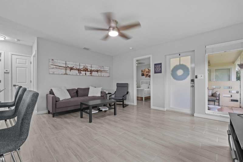 1007 NE 9th Court, Pompano Beach FL 33060