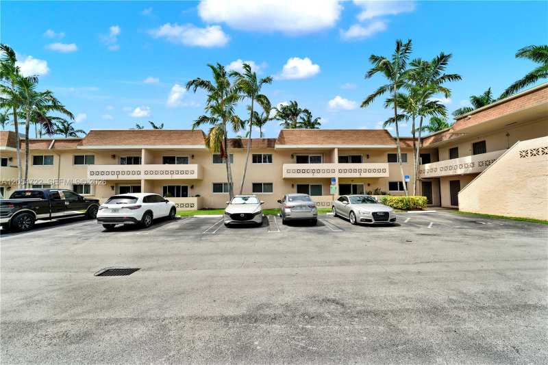 14500 SW 88th Ave # 217, Palmetto Bay FL 33176