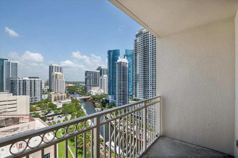 511 SE 5TH Avenue # 2115, Fort Lauderdale FL 33301