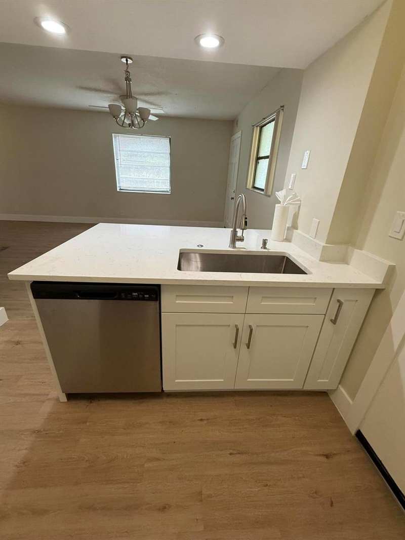 9150 NW 38TH Drive # 111, Coral Springs FL 33065