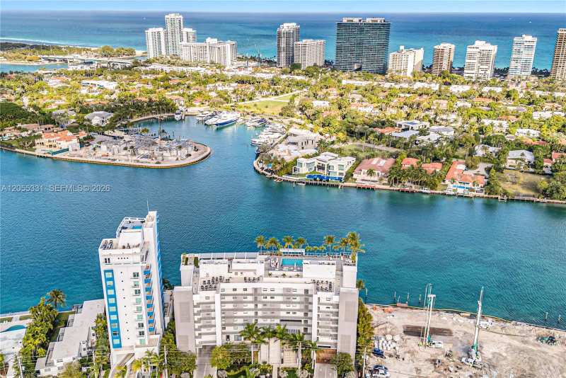 10201 E Bay Harbor Dr # 203, Bay Harbor Islands FL 33154