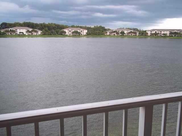 5035 WILES Road # 104, Coconut Creek FL 33073