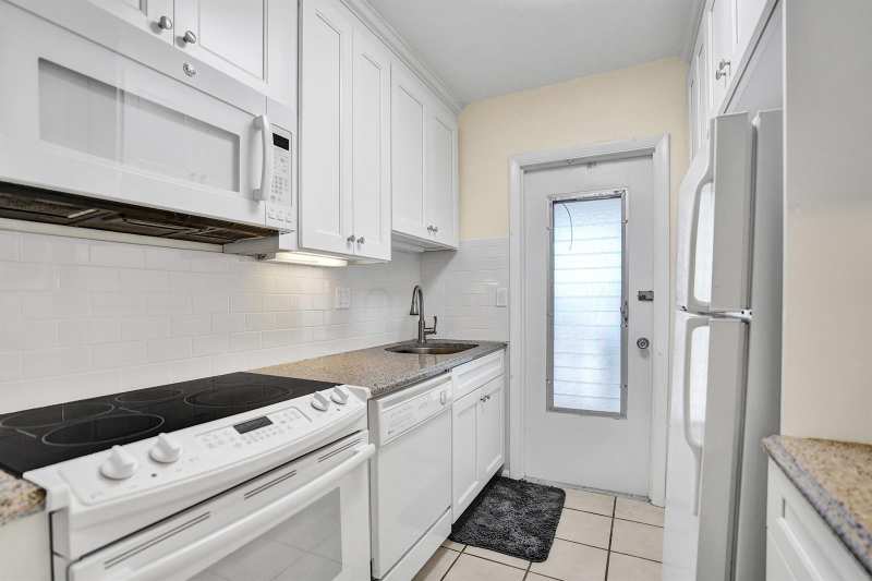 4501 S Ocean Boulevard # B3, South Palm Beach FL 33480