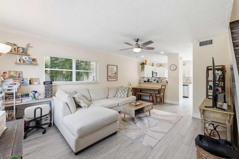 47 NE 20th Court # 1H, Wilton Manors FL 33305
