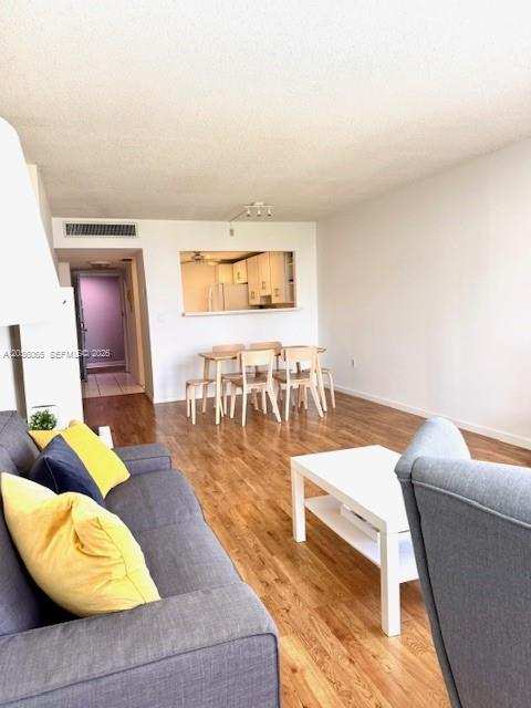 20100 W Country Club Dr # 608, Aventura FL 33180