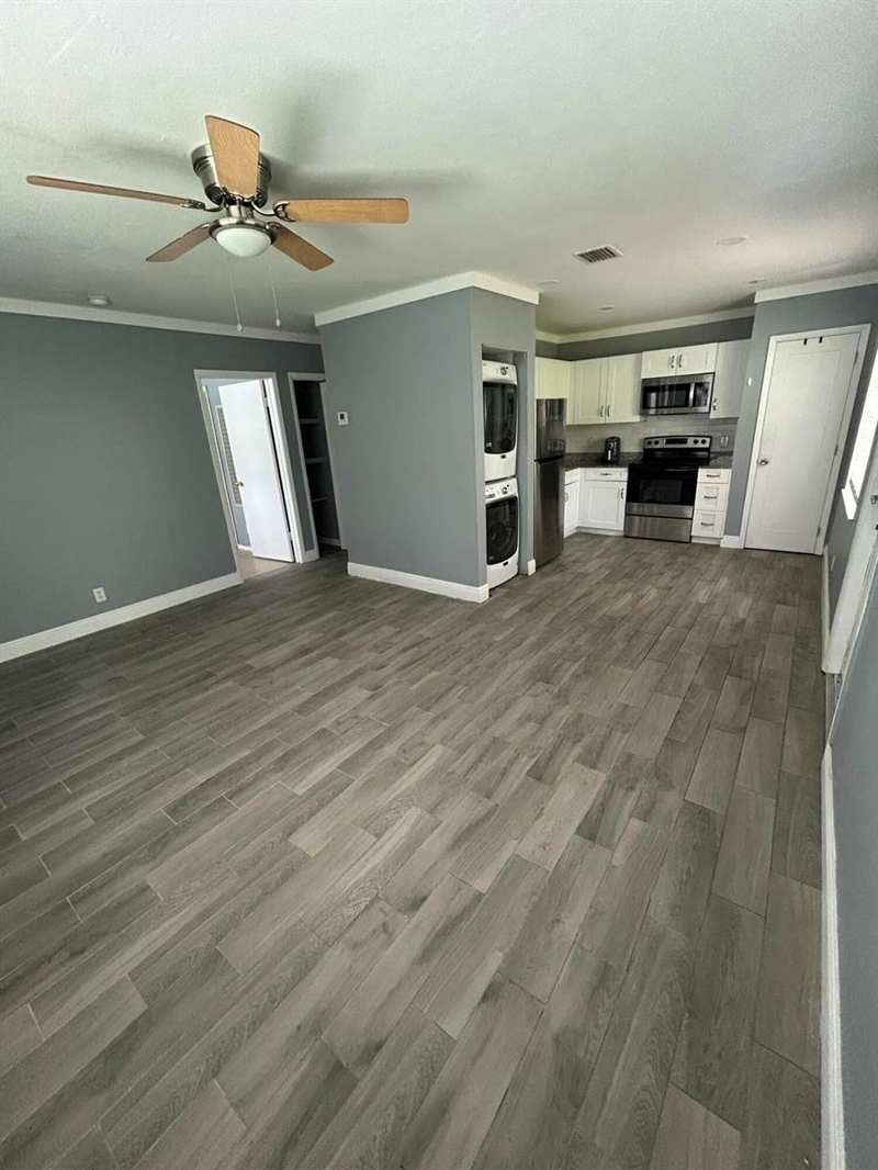 1435 SW 24th Court # B, Fort Lauderdale FL 33315