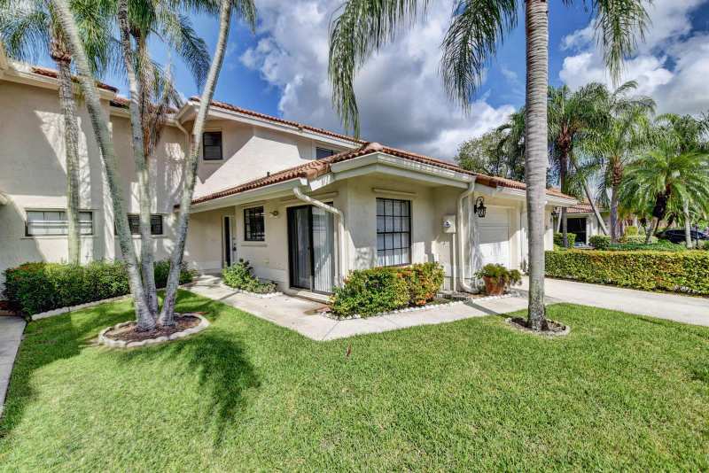 8644 Eagle Run Drive # 18, Boca Raton FL 33434