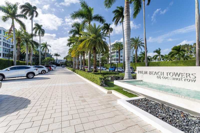 44 Cocoanut Row # 222b, Palm Beach FL 33480