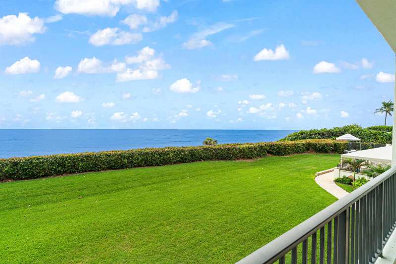 800 Ocean Drive # 204, Juno Beach FL 33408