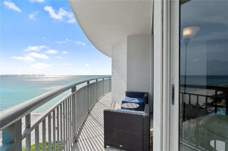 17375 Collins Ave # 1108, Sunny Isles Beach FL 33160