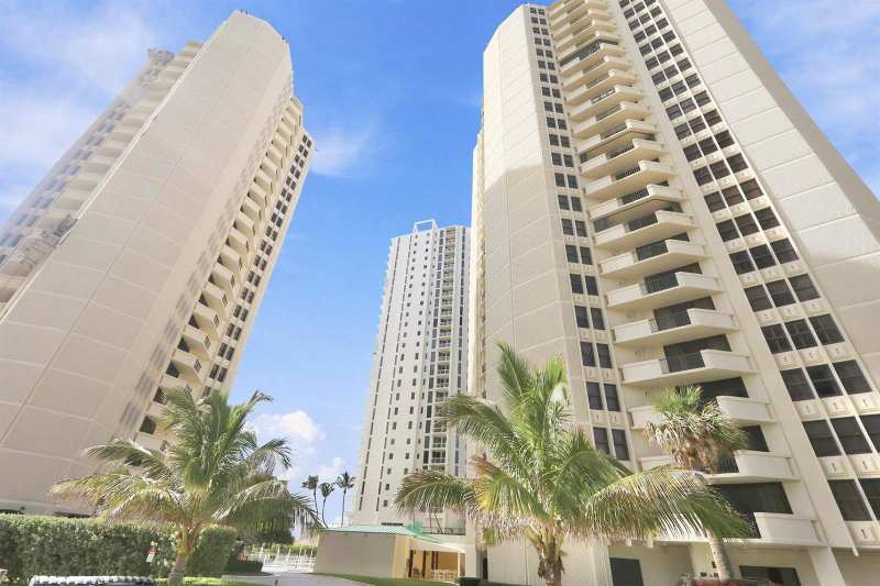 2800 N OCEAN # 4A, Singer Island FL 33404