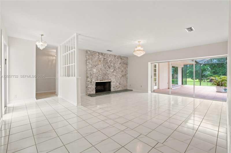 8010 SW 139th Ter, Palmetto Bay FL 33158