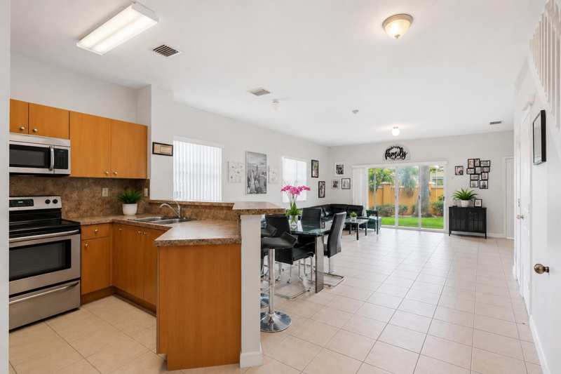 1702 SW 81ST Terrace, North Lauderdale FL 33068