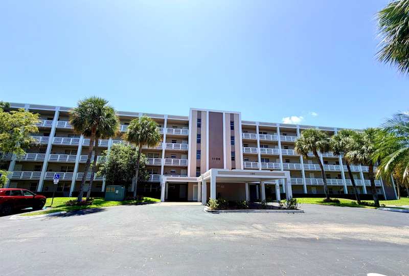1100 NW 87TH Avenue # 406, Coral Springs FL 33071