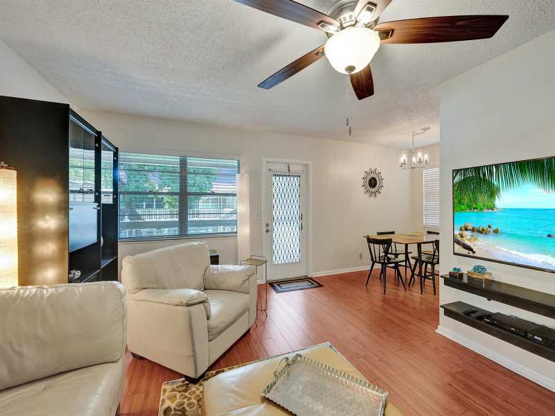 232 Farnham J # 232, Deerfield Beach FL 33442