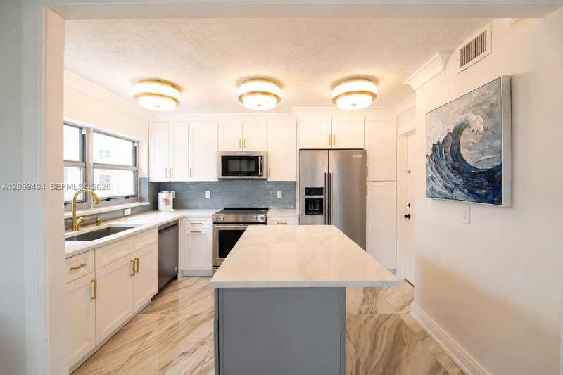 1817 S Ocean Dr # 215, Hallandale Beach FL 33009