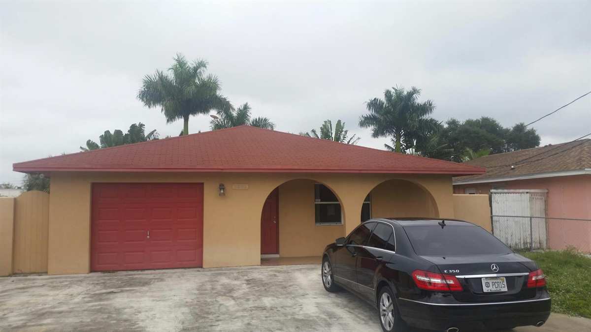 2943 ALABAMA Street, West Palm Beach FL 33406