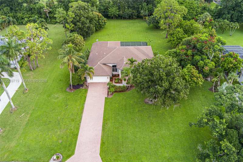 9825 Hindel CT, Boynton Beach FL 33472