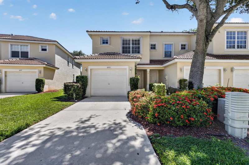 8103 Bellagio Lane, Boynton Beach FL 33472