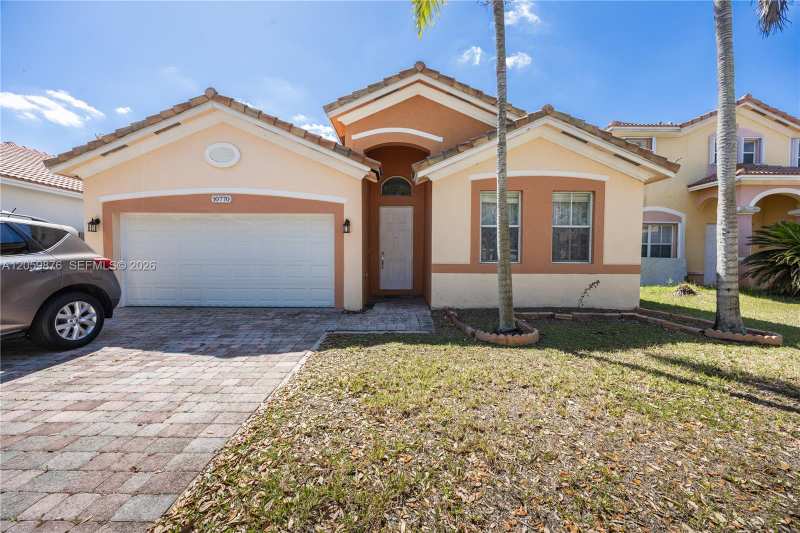 10770 SW 245th St # 10770, Homestead FL 33032