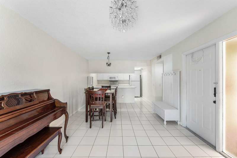 170 WATERSIDE Drive # 170, Hypoluxo FL 33462