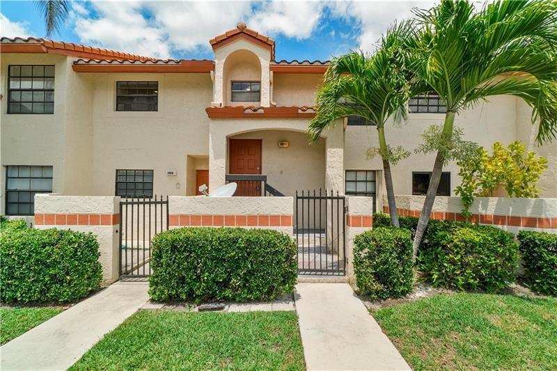 1004 Congressional Way, Deerfield Beach FL 33442