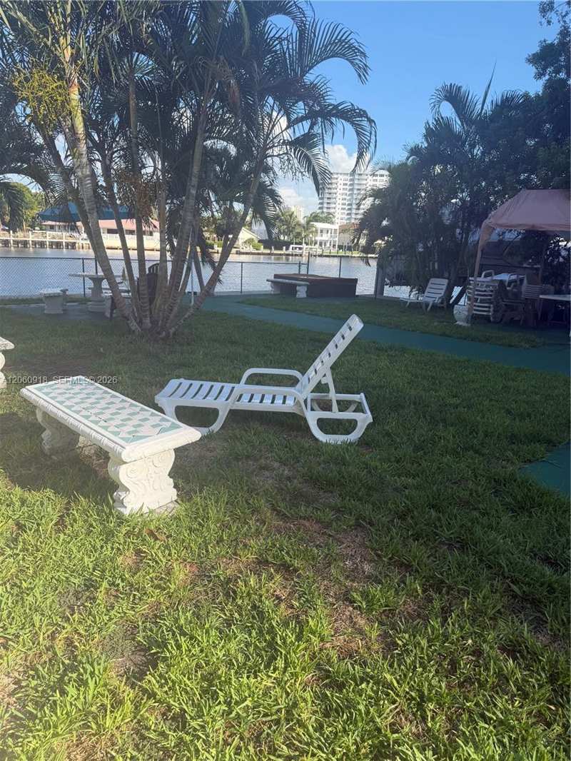2001 S Ocean Dr # 13, Hallandale Beach FL 33009