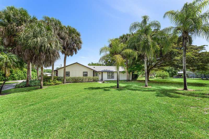 3725 Lone Pine Road, Delray Beach FL 33445