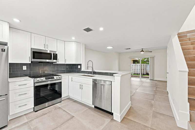 2627 NE 15th Street, Pompano Beach FL 33062