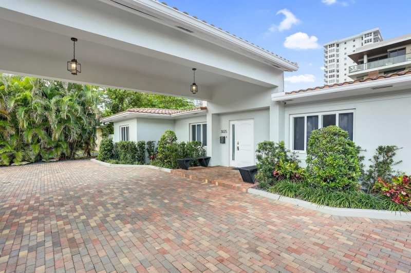 3025 CENTER Avenue, Fort Lauderdale FL 33308