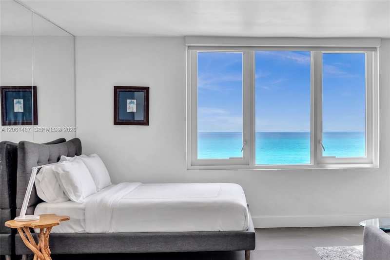 2301 E Collins Ave # 1543, Miami Beach FL 33139