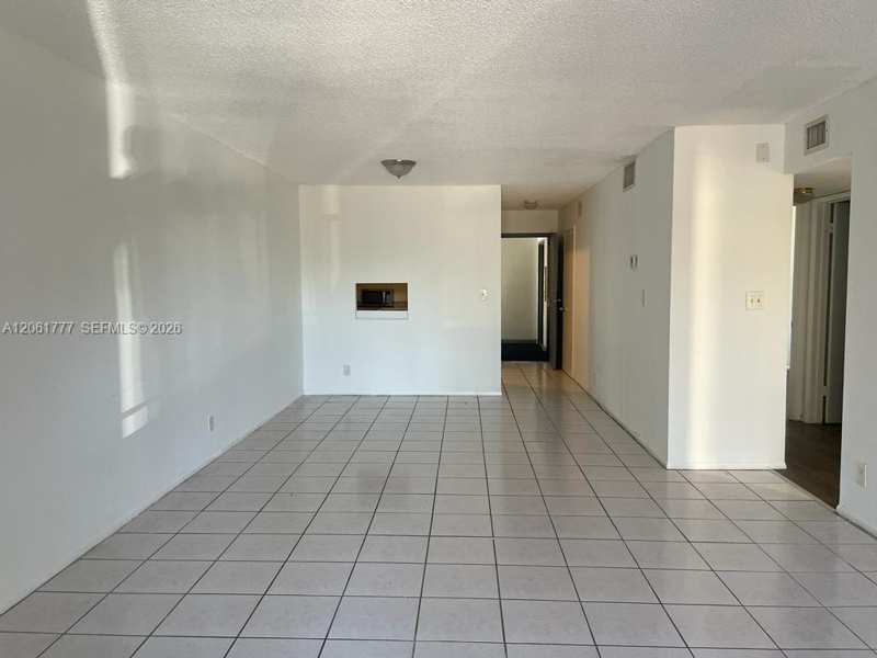 2017 NW 46th Ave # A202, Lauderhill FL 33313