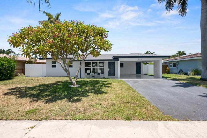 580 SE 5TH Street, Pompano Beach FL 33060