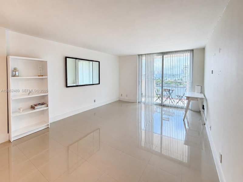 1865 S Ocean Dr # 8I, Hallandale Beach FL 33009
