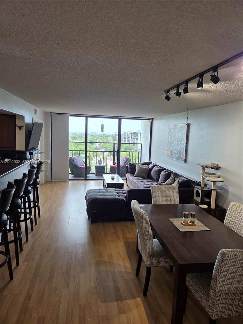 200 Leslie Dr # 1029, Hallandale Beach FL 33009
