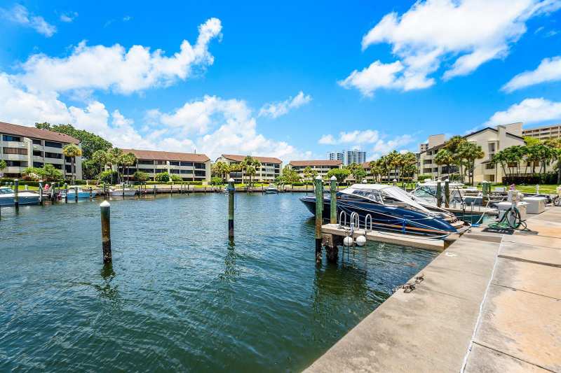 1125 E Marine Way E, North Palm Beach FL 33408