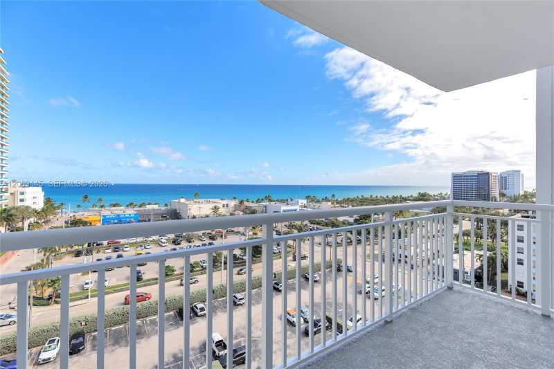 200 S Birch Rd # 1015, Fort Lauderdale FL 33316
