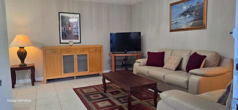 3210 HOLIDAY SPRINGS Boulevard # 110, Margate FL 33063