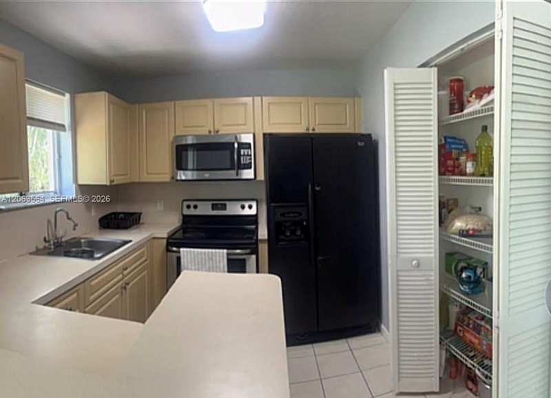 3500 Briar Bay Blvd # 106, West Palm Beach FL 33411